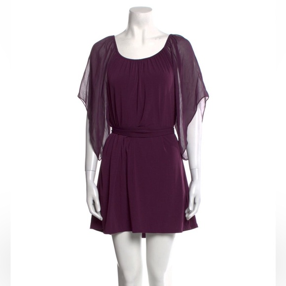 Alice + Olivia Dresses & Skirts - Alice + Olivia Silk Shift Dress